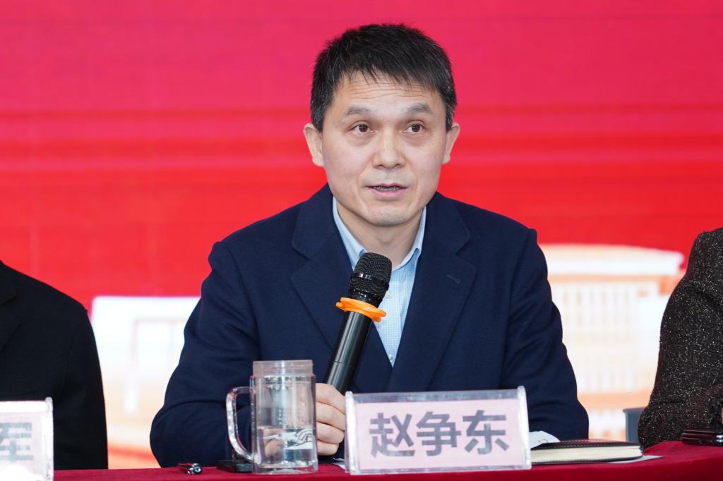 韦德官方端入口使用方法副书记张琴